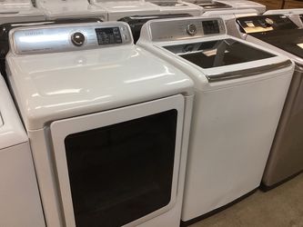 Samsung 4.5 cu.ft. Top Load Washer and 7.4 cu.ft. Electric Dryer Set