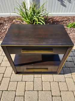 Night stand / entertainment stand