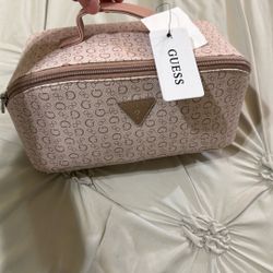 Guess Makeup Case