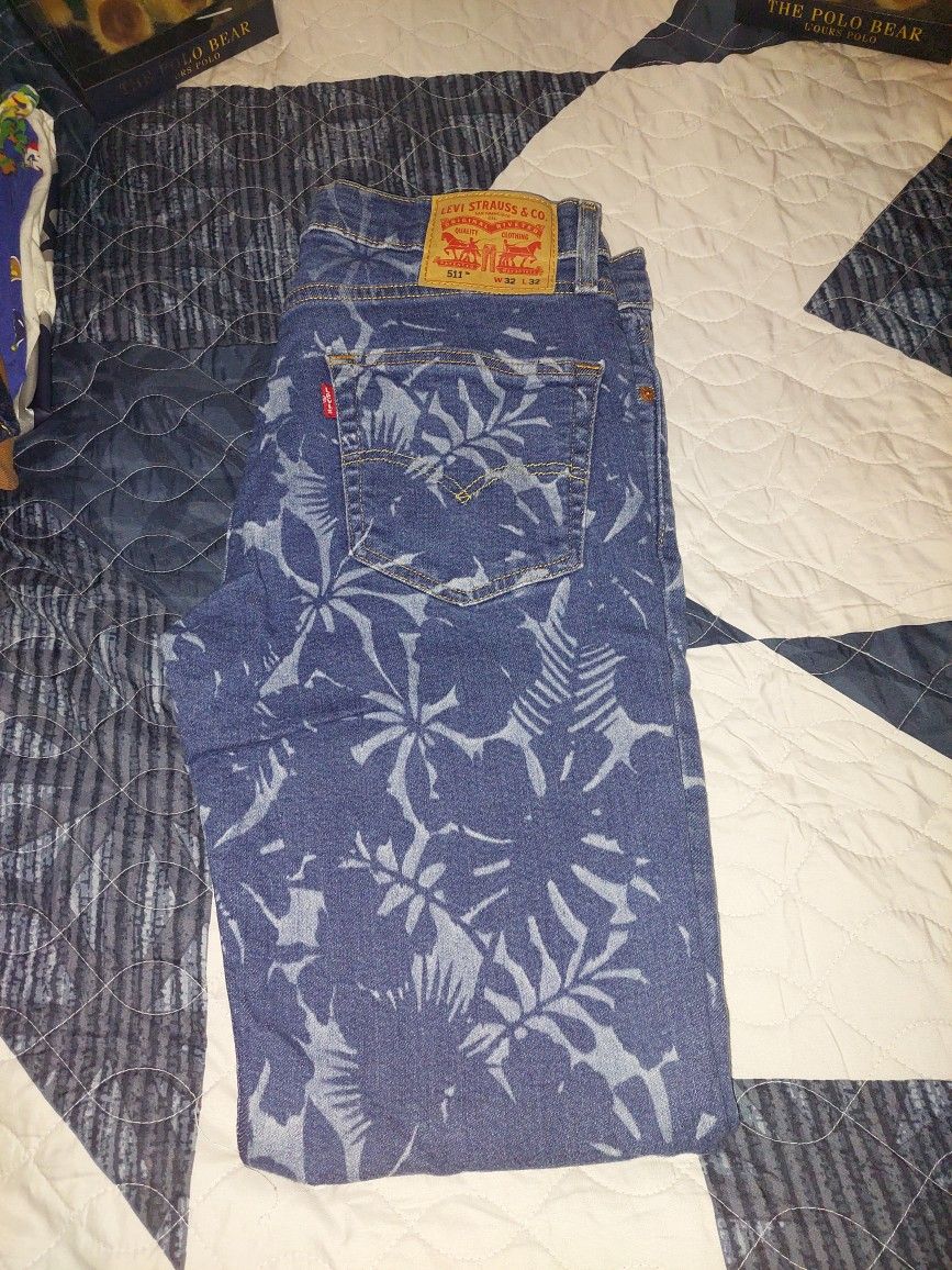 Levi's Jeans Floral Print