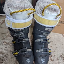 Women's Ski Boots
