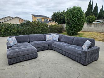 Like New Excellent Gray Sectional Sofa 💥 Free Delivery 💥