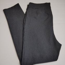 SOHO Apparel Women's Pull On Check Print Pants Gray Black ~ Size Large

