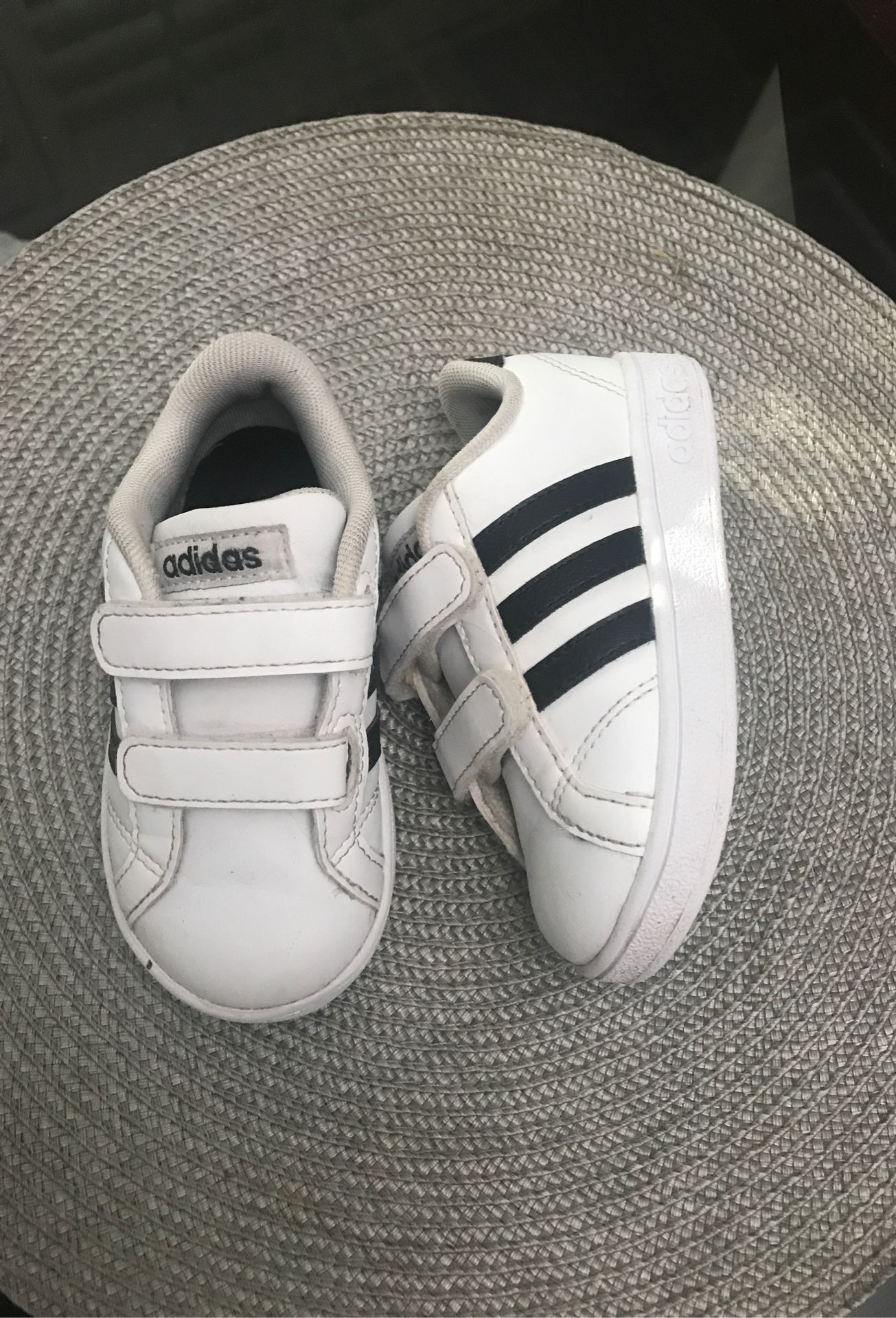 Toddler Adidas Shoes size 6