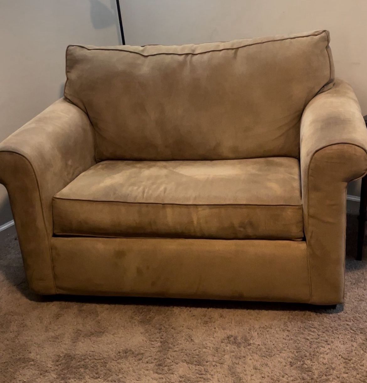 Loveseat - Sleeper Chair
