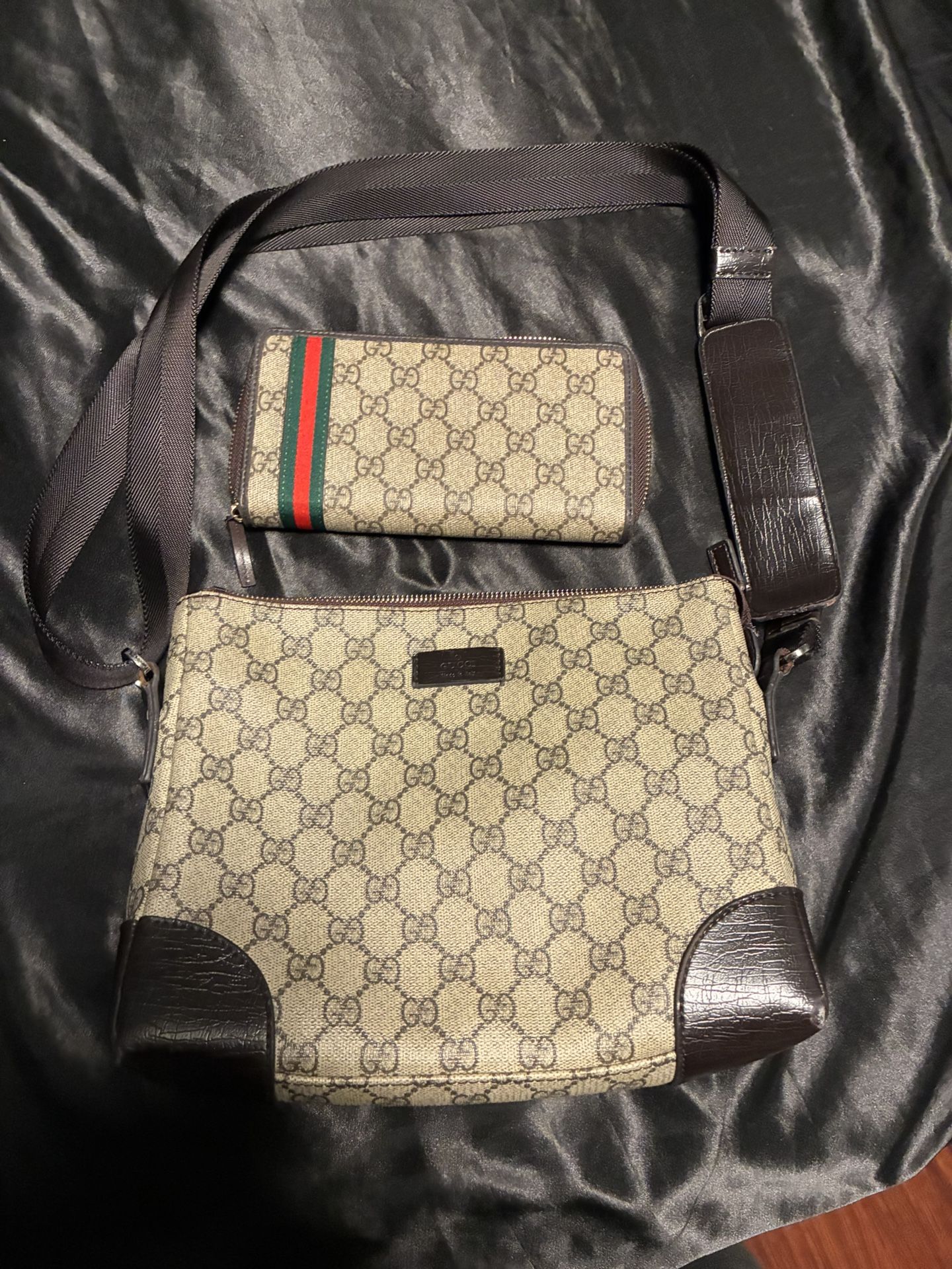 Gucci Wallet And Purse