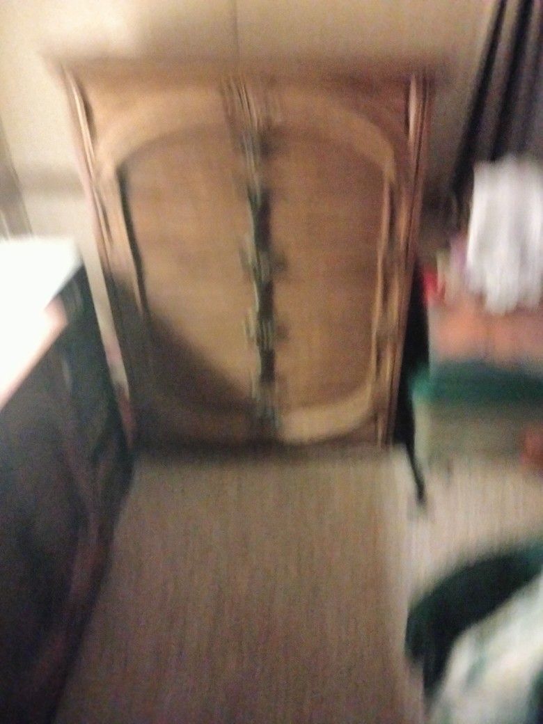 Queen Size Bedroom Set