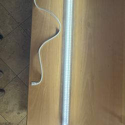 4FT LED Shop Lights – $10 – Must Go