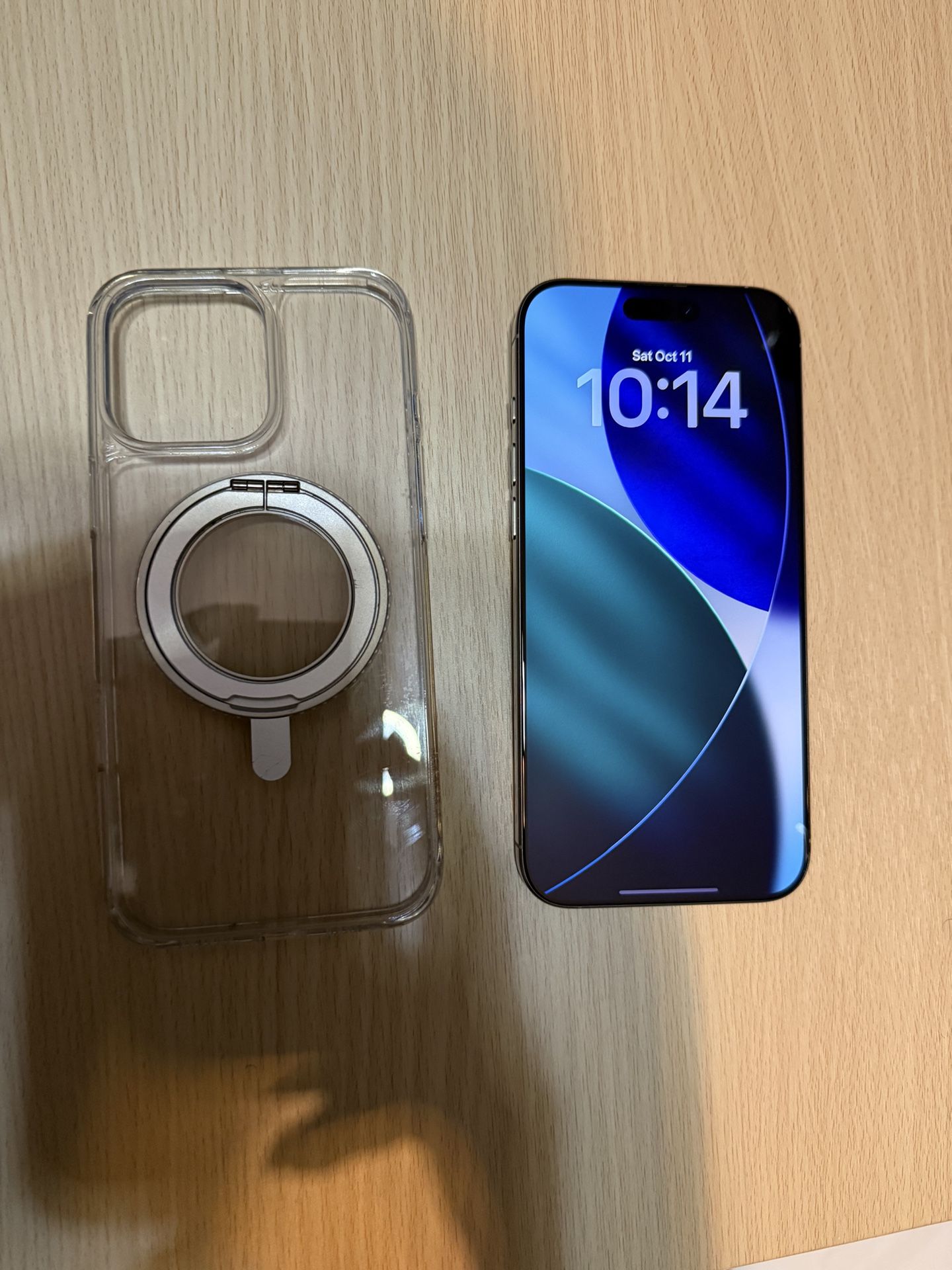 Apple iPhone 16 Pro Max Unlocked Titanium Black Like New 