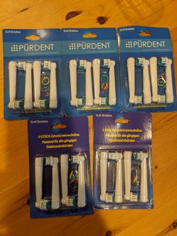 20 Oral B/Braun toothbrush replacement heads