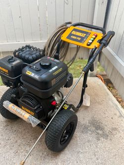 🔥DeWalt 4400 PSI / 4.0 GPM🔥