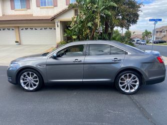 2013 Ford Taurus