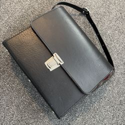 Hard case purse 