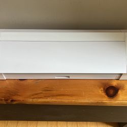 Silhouette Cameo 4 - Barely Used