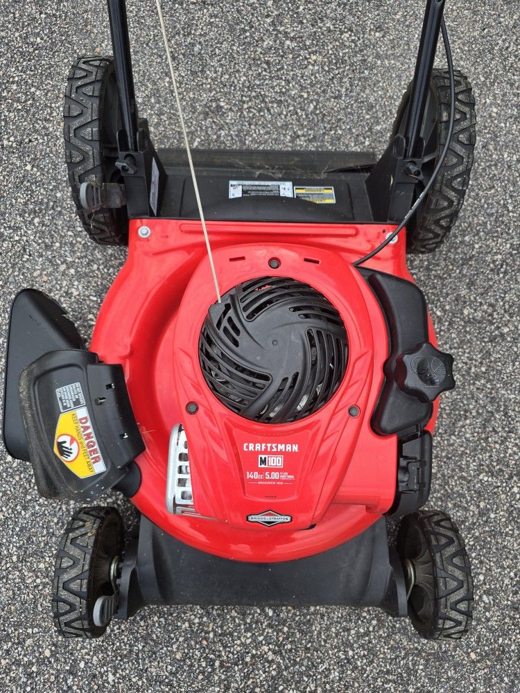 Craftsman 21" 5.0HP 140cc Briggs & Stratton engine PUSH lawnmower