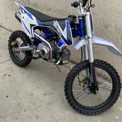 Dirtbike 125cc Offroad Motorcycle NEW $1300