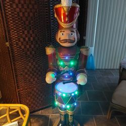 Toy Soldier Nutcracker 