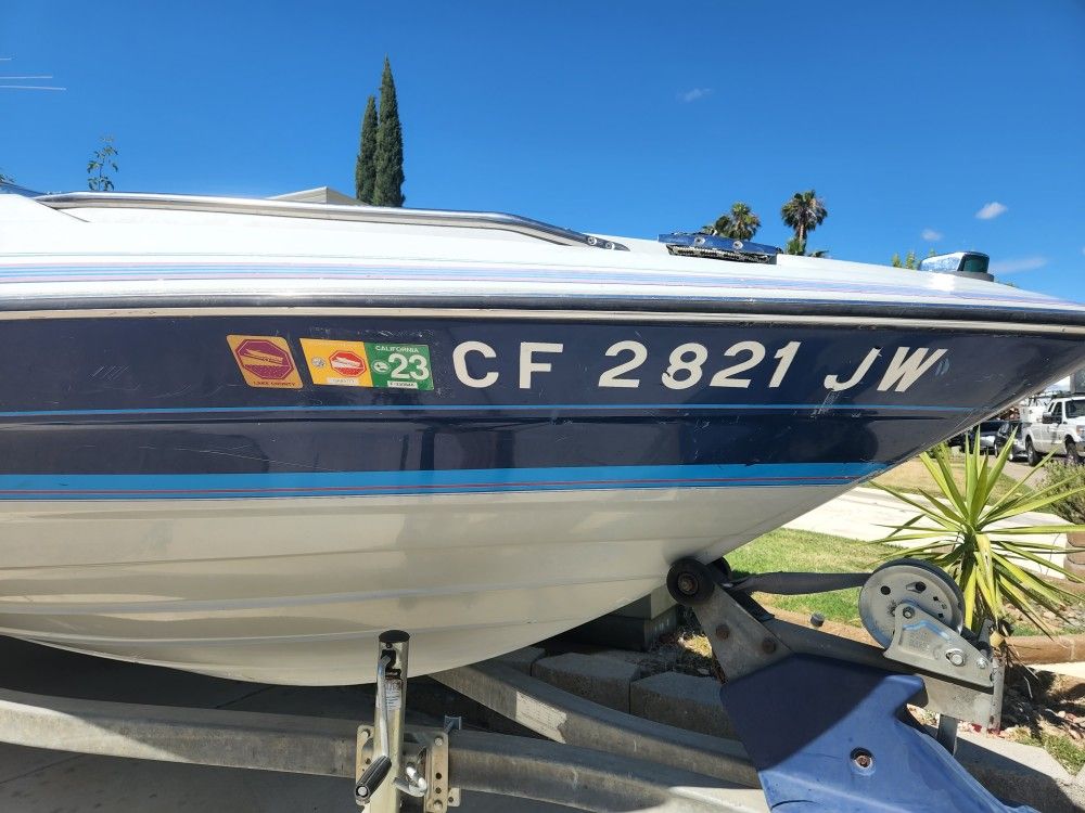 1989 Bayliner Crapi