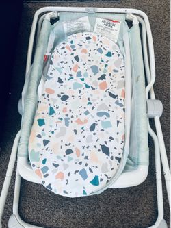 Fisher-Price Rock 'n Play Sleeper