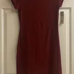 Brand New Burgundy Dress Size Small Juniors 