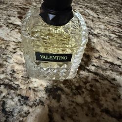 Valentino Perfume 