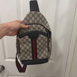 Gucci Slingbag