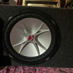 Kicker Speaker