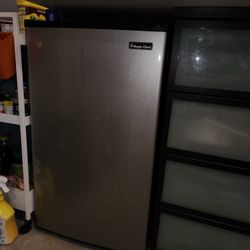 Mini Refrigerator 