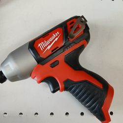 Milwaukee New 1/4" Impact 12M