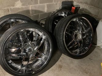 Dee rims 26s front 24s back
