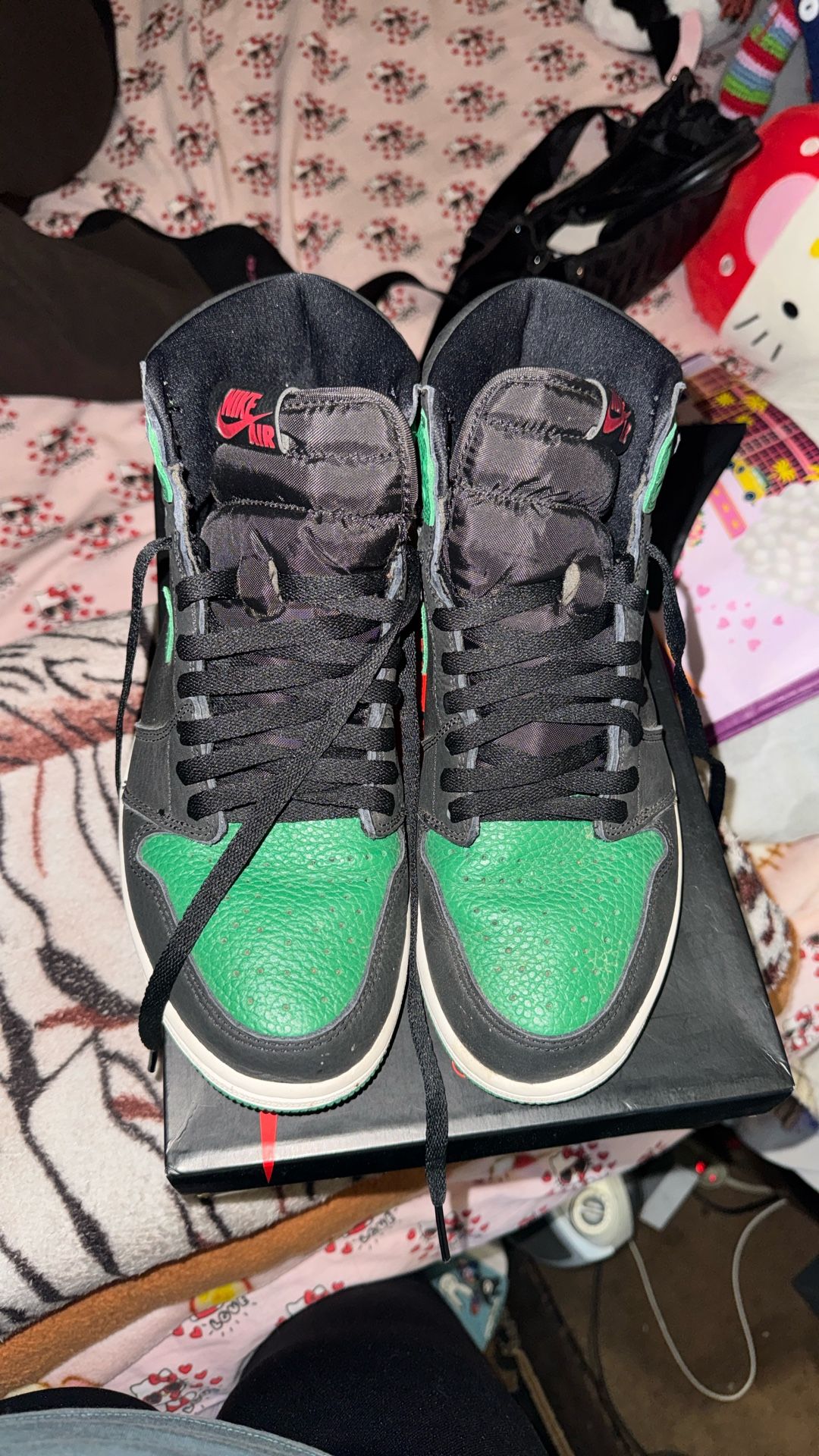 Pine Green Jordan Ones
