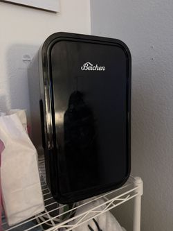 Personal Mini Fridge 