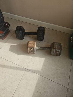 Dumbells 25 And 30