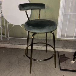 1 Counter Height Swivel Velvet Bar Stool