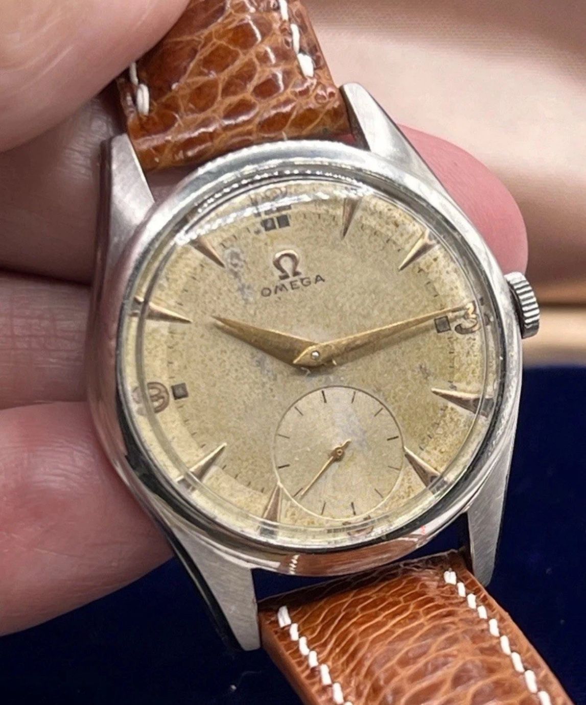 SERVICED 1940s Jumbo Omega Calatrava Bullseye Watch & Box