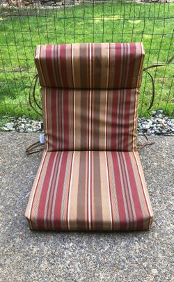 Lawn chair cushion