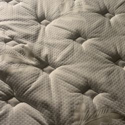Bedroom set frame
