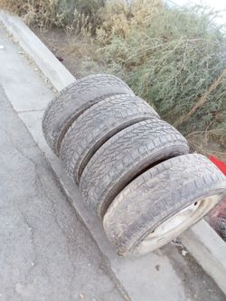 Bridgetone 17' lil worn 1 inside tire not bad. All holding air good tires