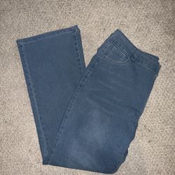Basic Jeans