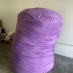 Extra Large  (Like New) 6 Ft Purple Bean Bag With Bean Bag Filler