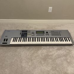 Yamaha Motif ES7