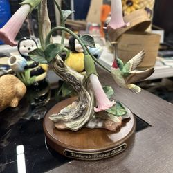 Homco Natures Winged Jewel Porcelain Hummingbird Datura Flowers Figurine  9.5"