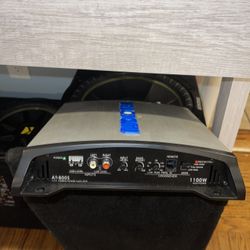 2 10’s Kickers 1100w amplifier