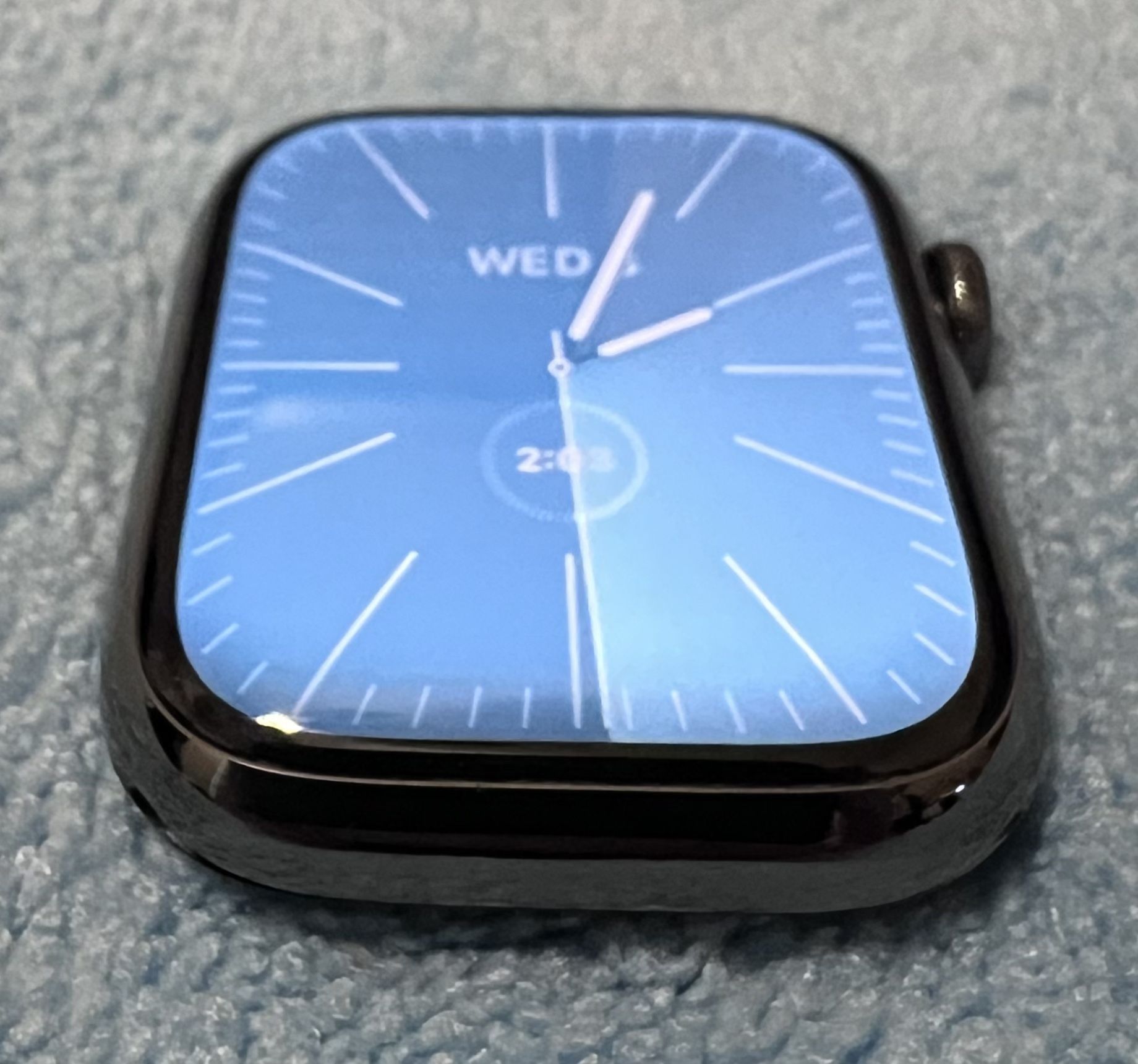 Apple Watch Series 7 – Stainless Steel Graphite (45mm) – Excellent Condition!