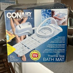 Thermal spa bath mat