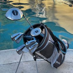 Ladie's Top Flite Golf Clubs
