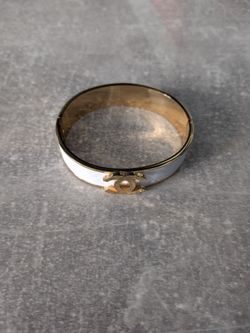 White & gold bangle