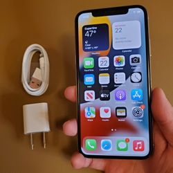 iPhone X - UNLOCKED - Like New