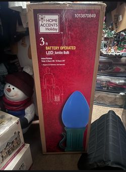 Jumbo Christmas Bulb (4)