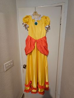 Princess Daisy Costume - Adult